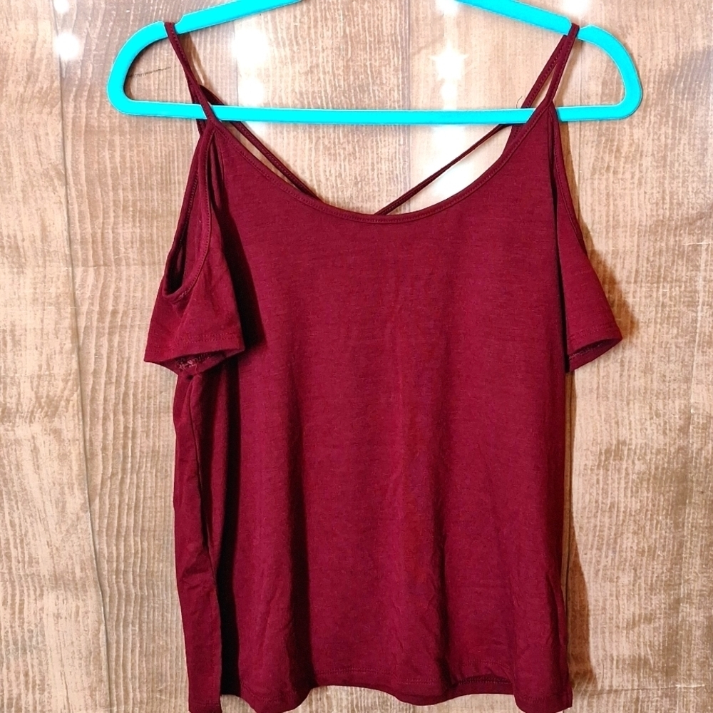 SO SIZE SMALL COLD SHOULDER RED TOP